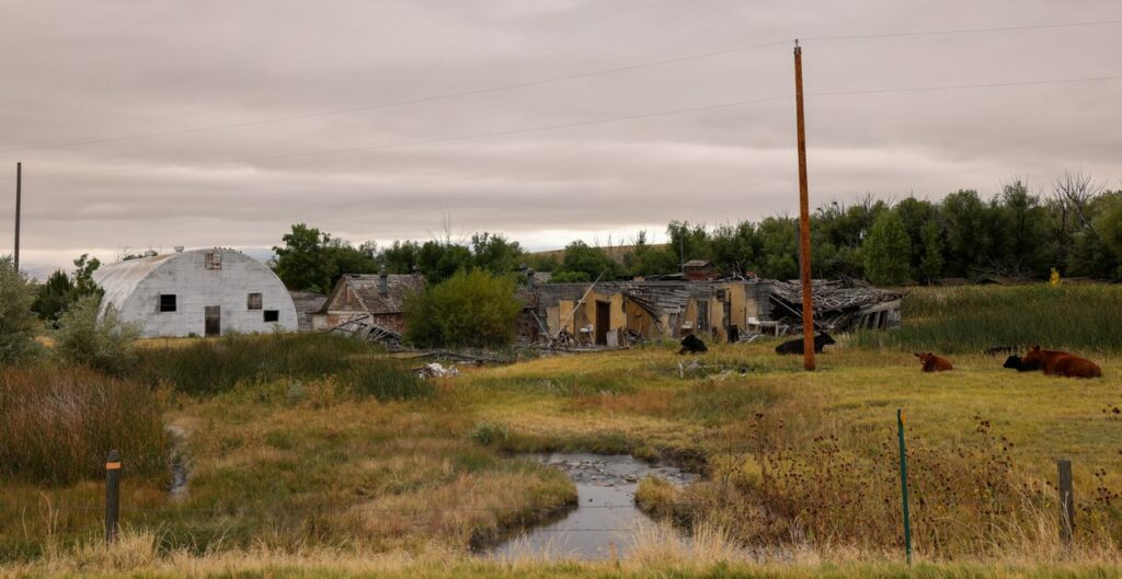 Old Pipestone Hot Springs