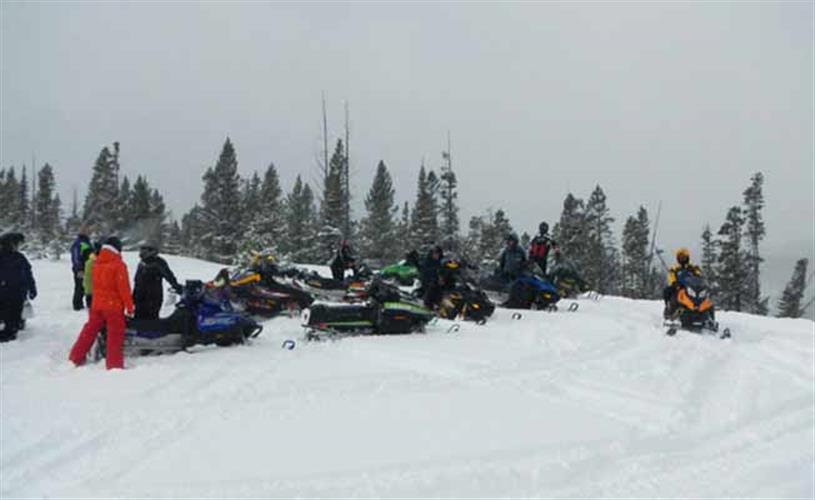 Lincoln Valley Chamber of Commerce: snowmobiling
Courtesy of Roger Dey