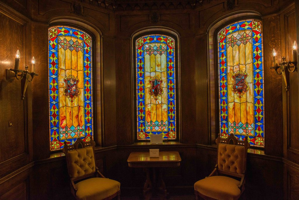 Interior Clark Chateau