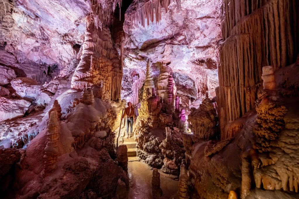 L&C Caverns