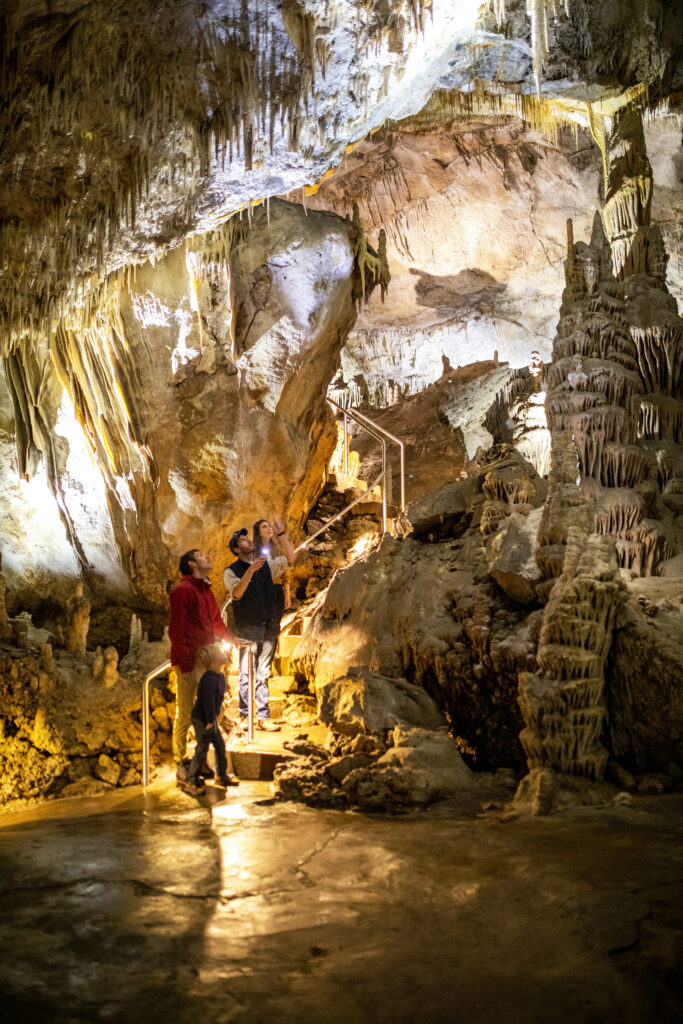 Lewis & Clark Caverns