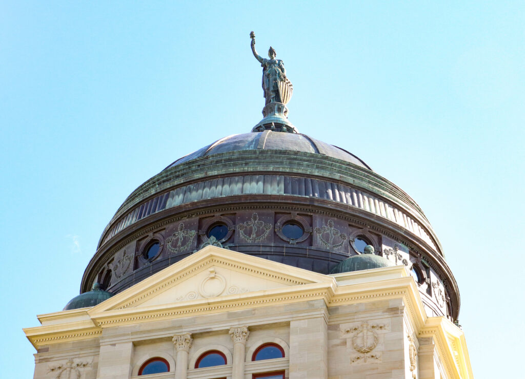 Exterior photo of the rotunda dome on the Montana State Capitol building in Helena, Montana. Photo by Sarah Bolt, Tempest Technologies.